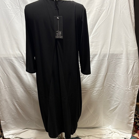 MarlaWynne Elegant Black Long Sleeve Dress - Picture 4 of 9